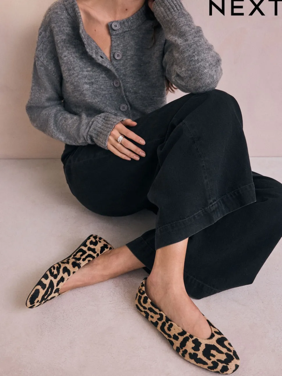 Leopard Print Standard/Wide Fit Leather Round Toe Ballerinas