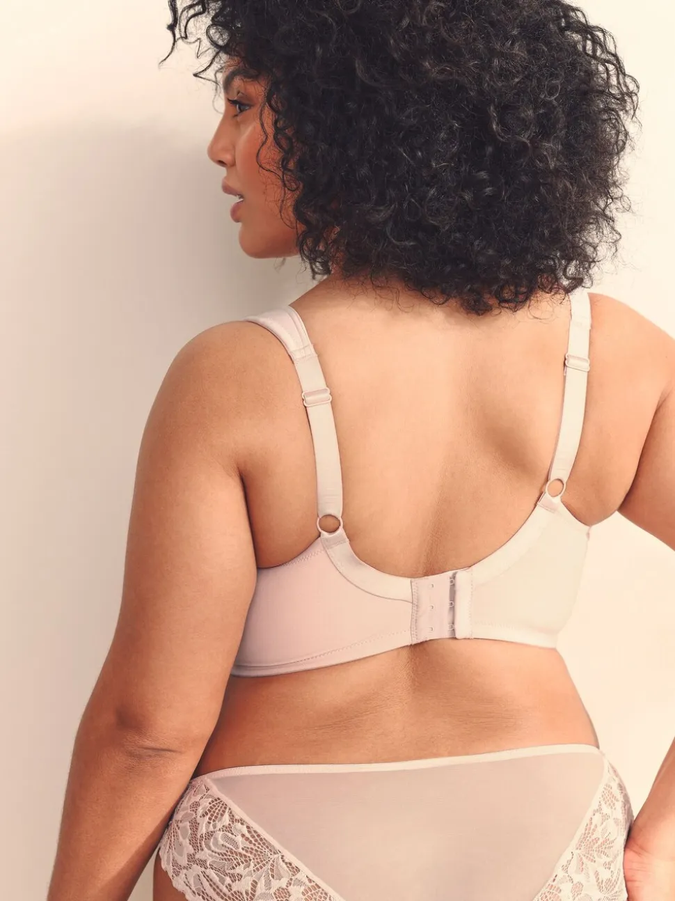 Light Pink F-K Ultimate Comfort Cup Padded Strap Non Pad Non Wired Bra with Side Support