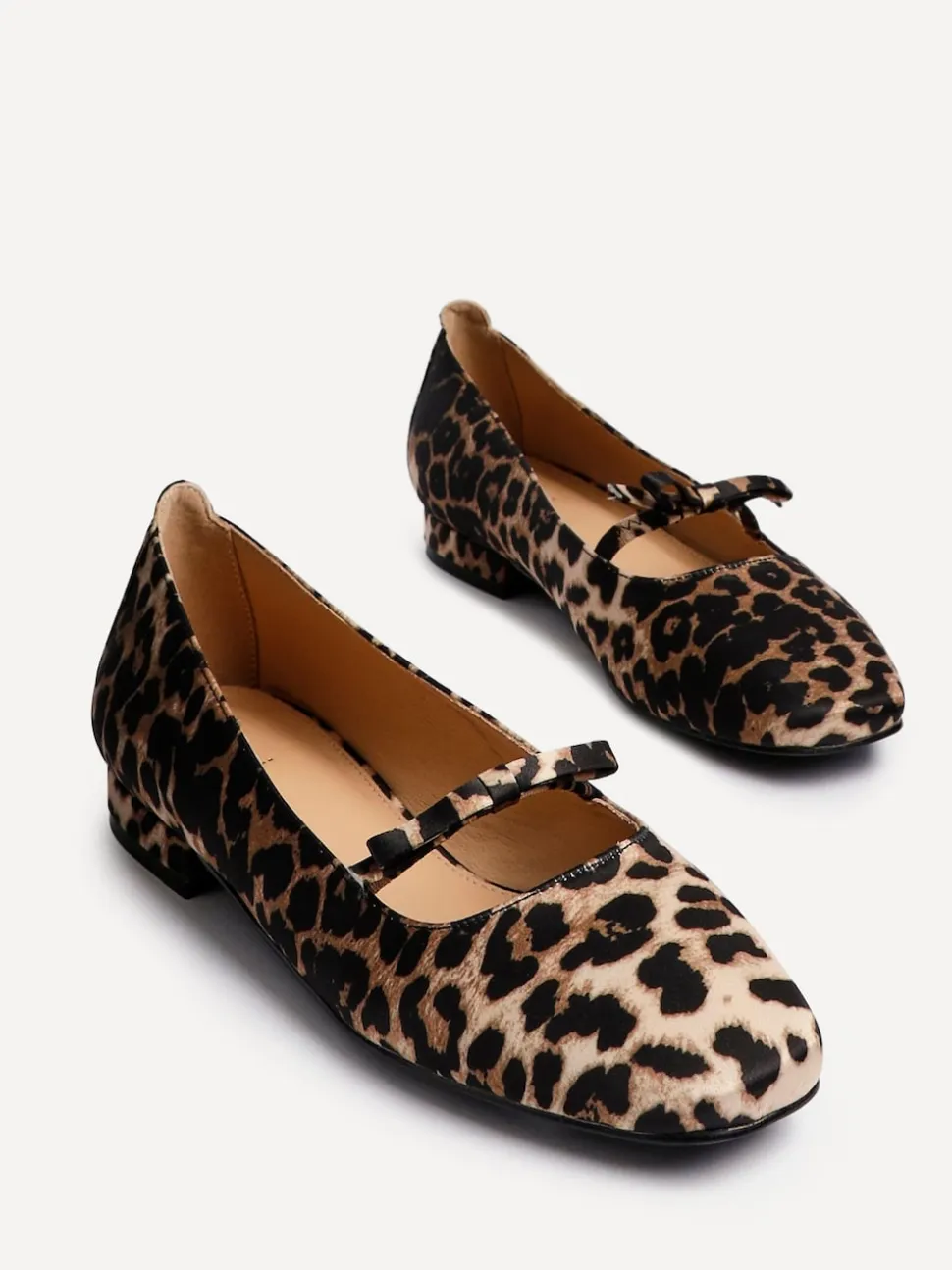Linzi Animal Cressida Ballet Pumps With Bow Detail