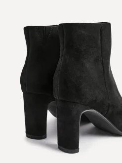 Linzi Black Alisha Point Toe Block Heeled Ankle Boots
