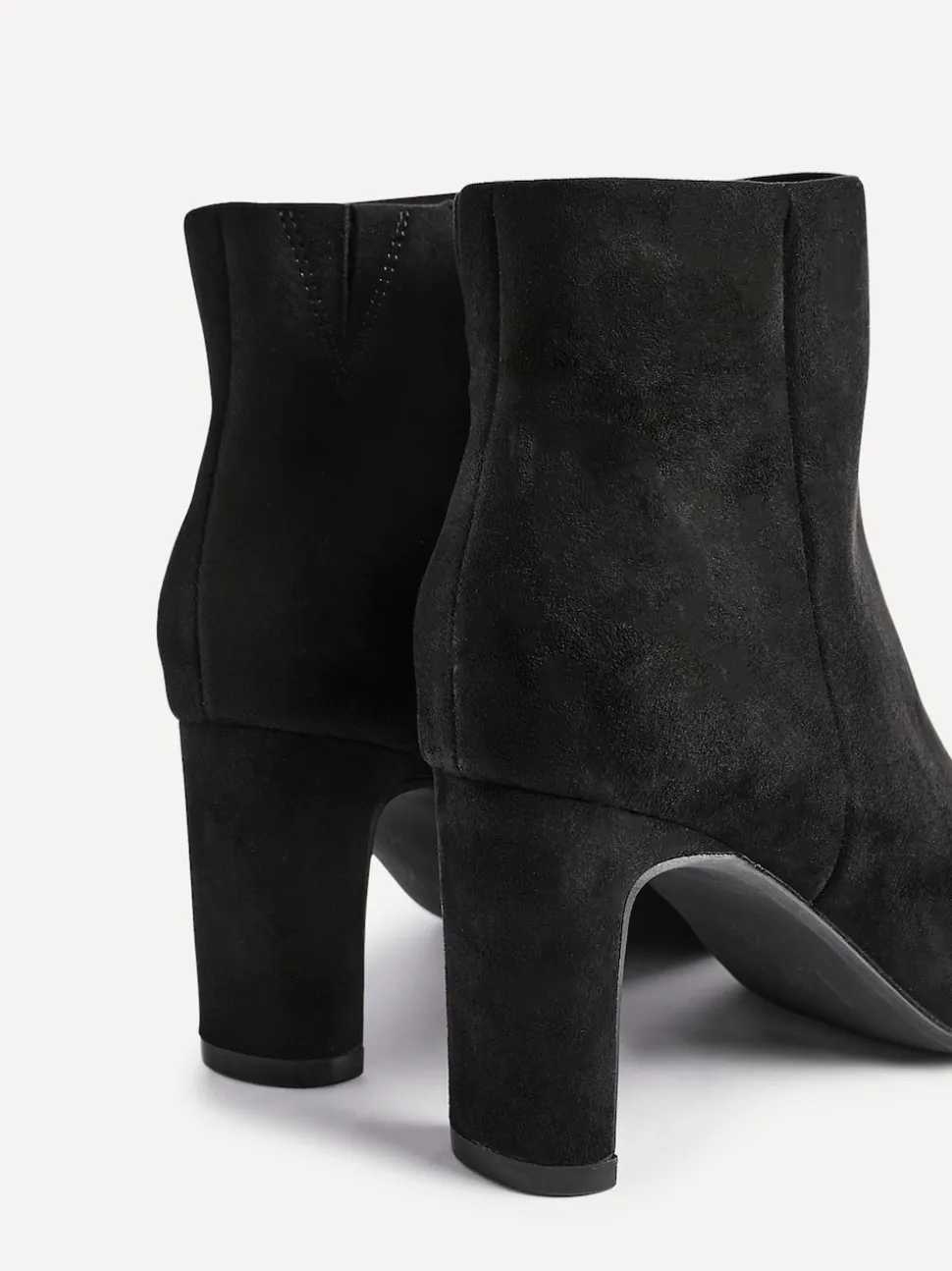 Linzi Black Alisha Point Toe Block Heeled Ankle Boots