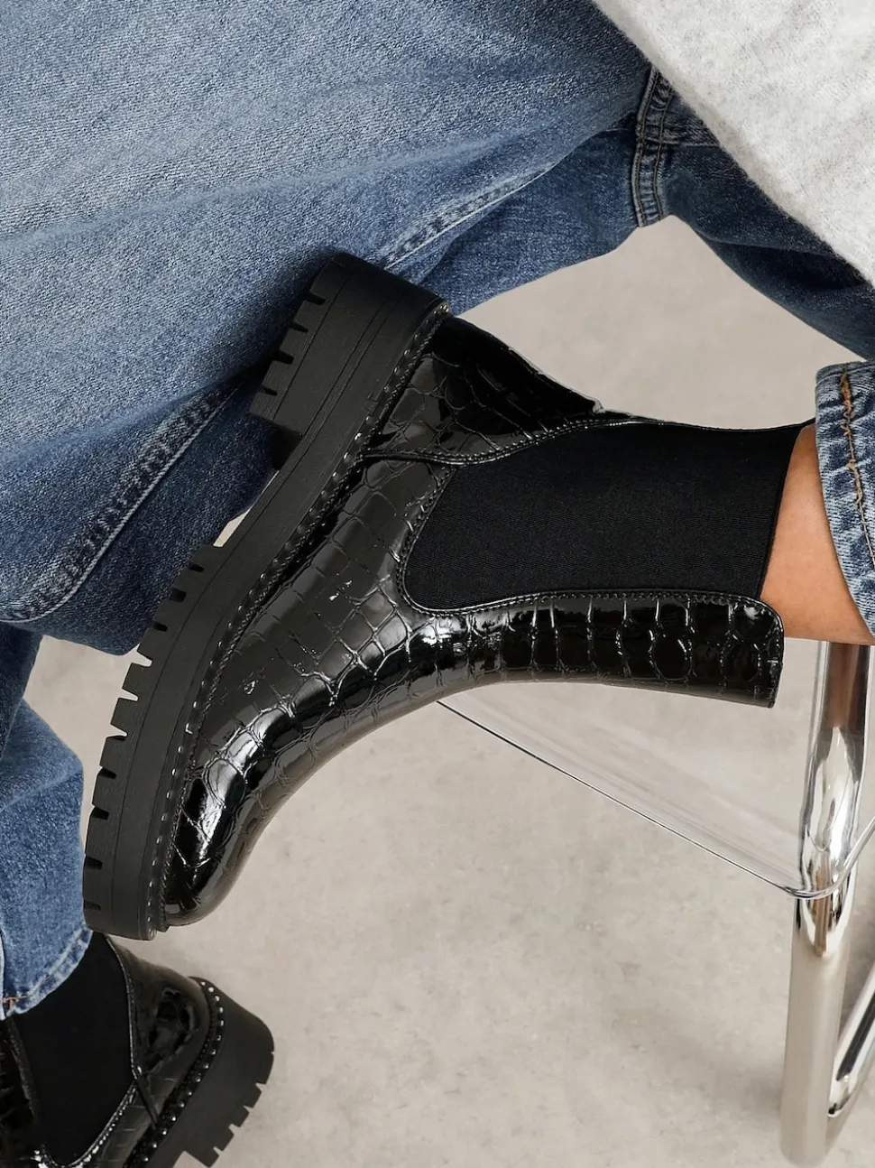 Linzi Black Landon Chunky Croc Mix Ankle Boots With Stud Detail Sole