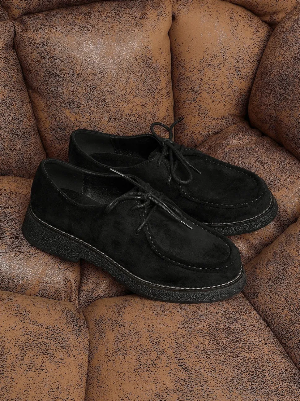 Linzi Black Perth Laced Chunky Loafers