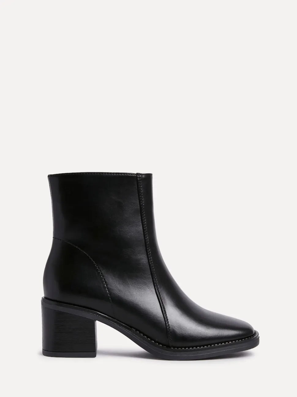 Linzi Black Wander Block Heel Ankle Boots
