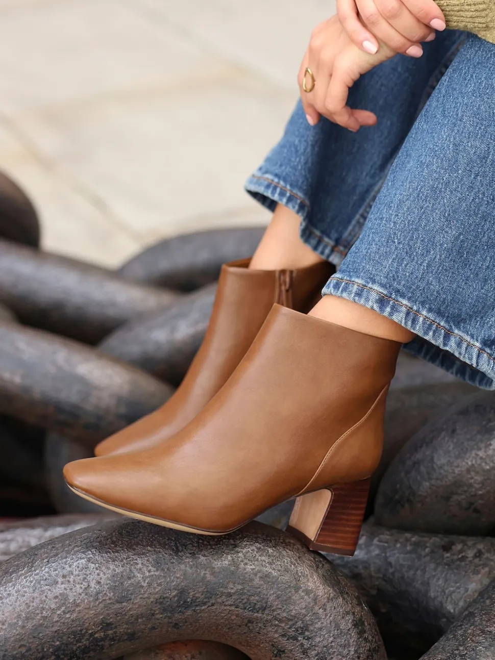 Linzi Brown Cove Comfort Block Heeled Ankle Boot