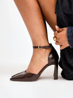 Linzi Brown Moira Classic Stiletto Court Heels