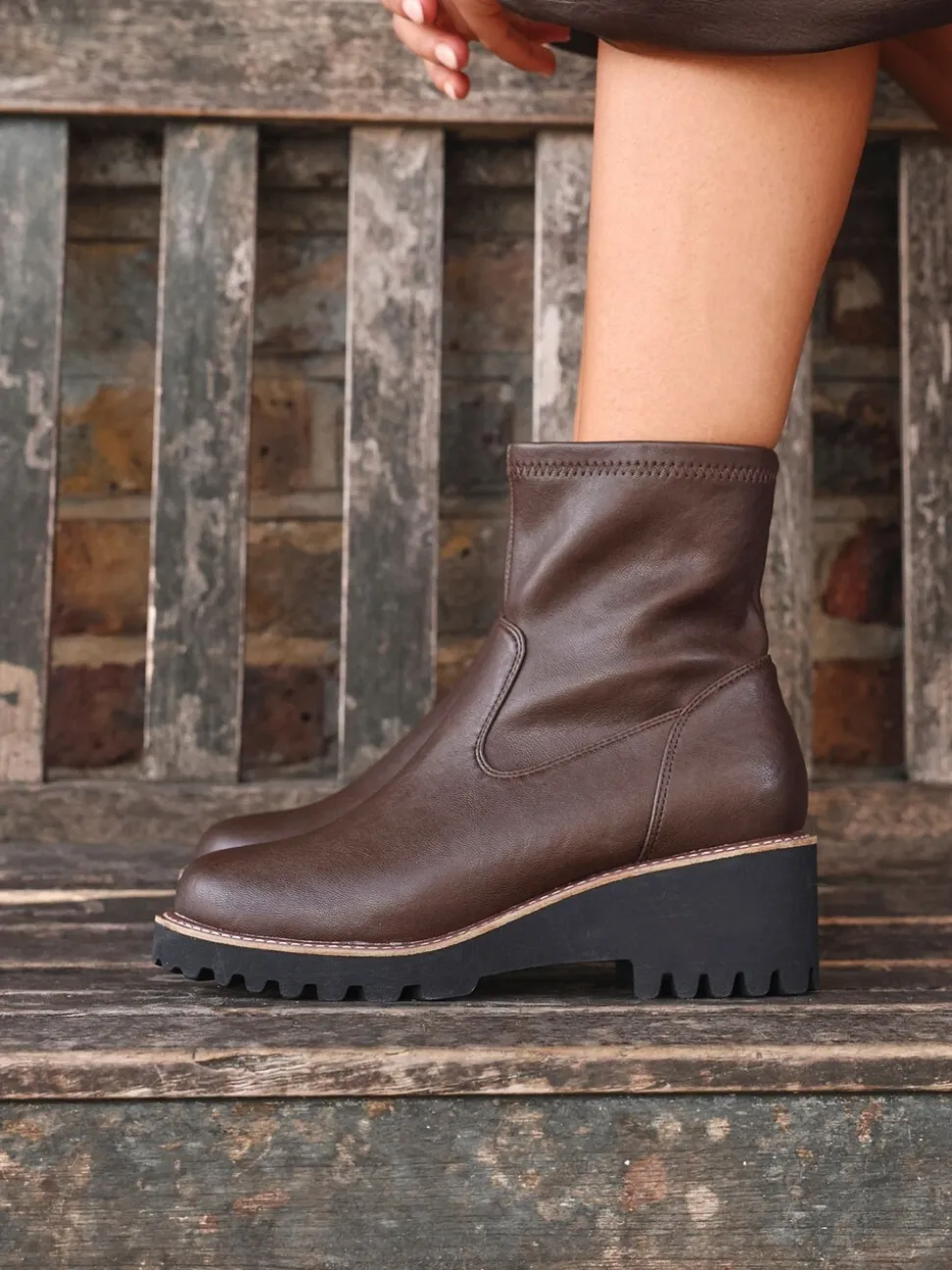 Linzi Brown Wide Fit Pulse Stretch Wedged Heel Ankle Boots