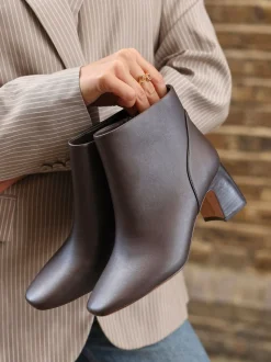 Linzi Dark Brown Cove Comfort Block Heeled Ankle Boot