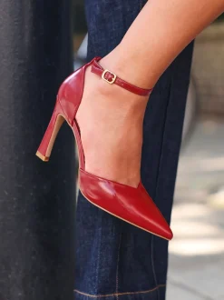 Linzi Red Moira Classic Stiletto Court Heels