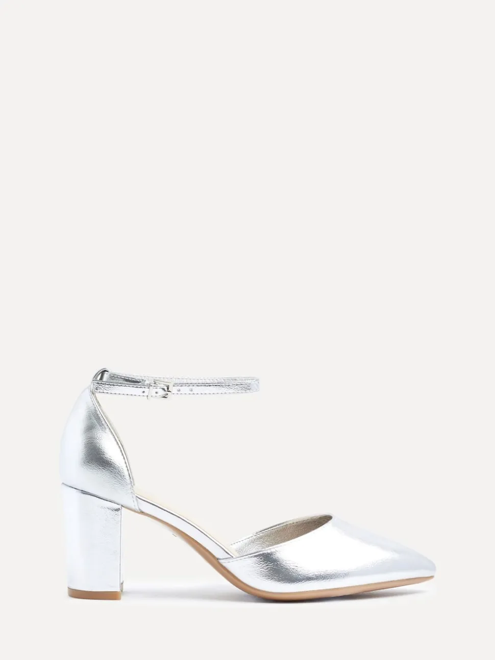 Linzi Silver Wide Fit Davina Wide Fit Closed Back Court Block Shoes