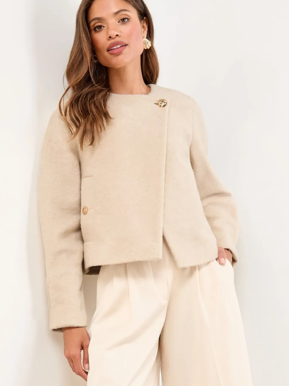 Lipsy Cream Brushed Textured Short Swing Back Jacket
