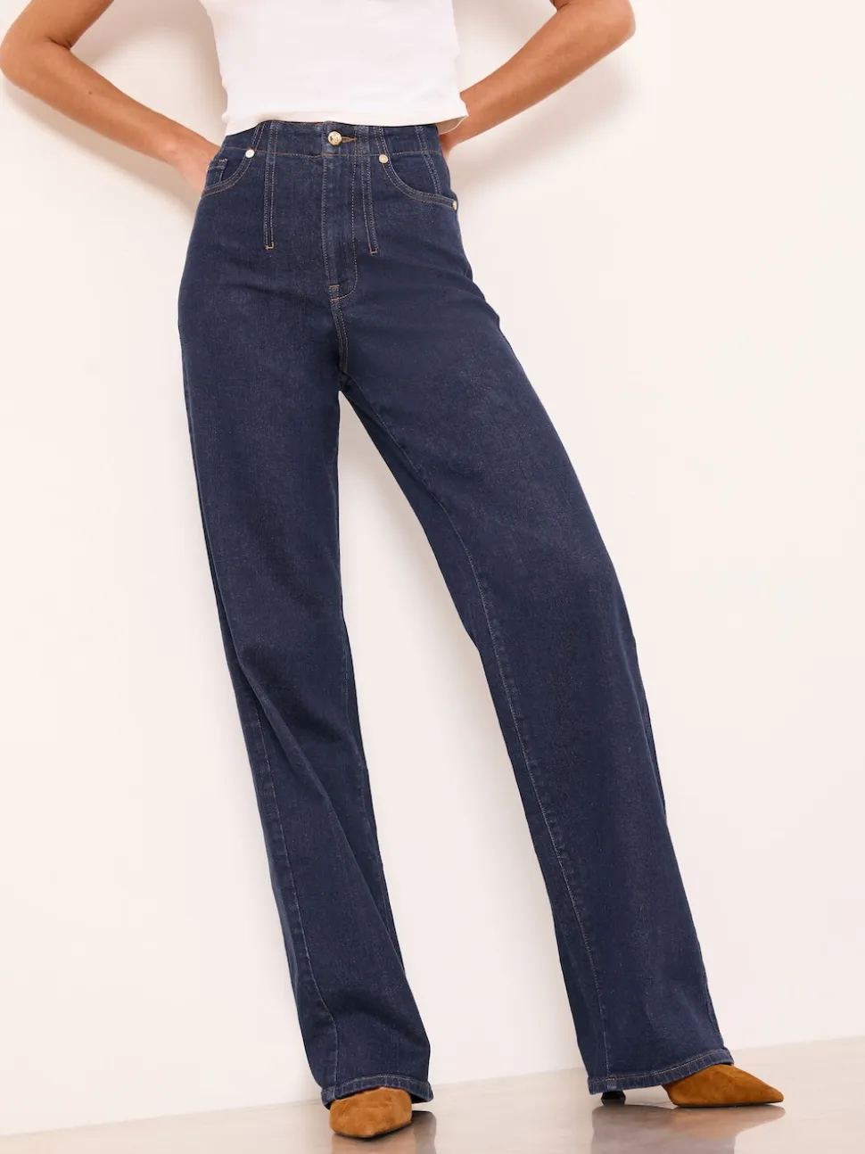 Lipsy Rinse Wash Petite Tailored Seam Detail Wide Leg Jeans