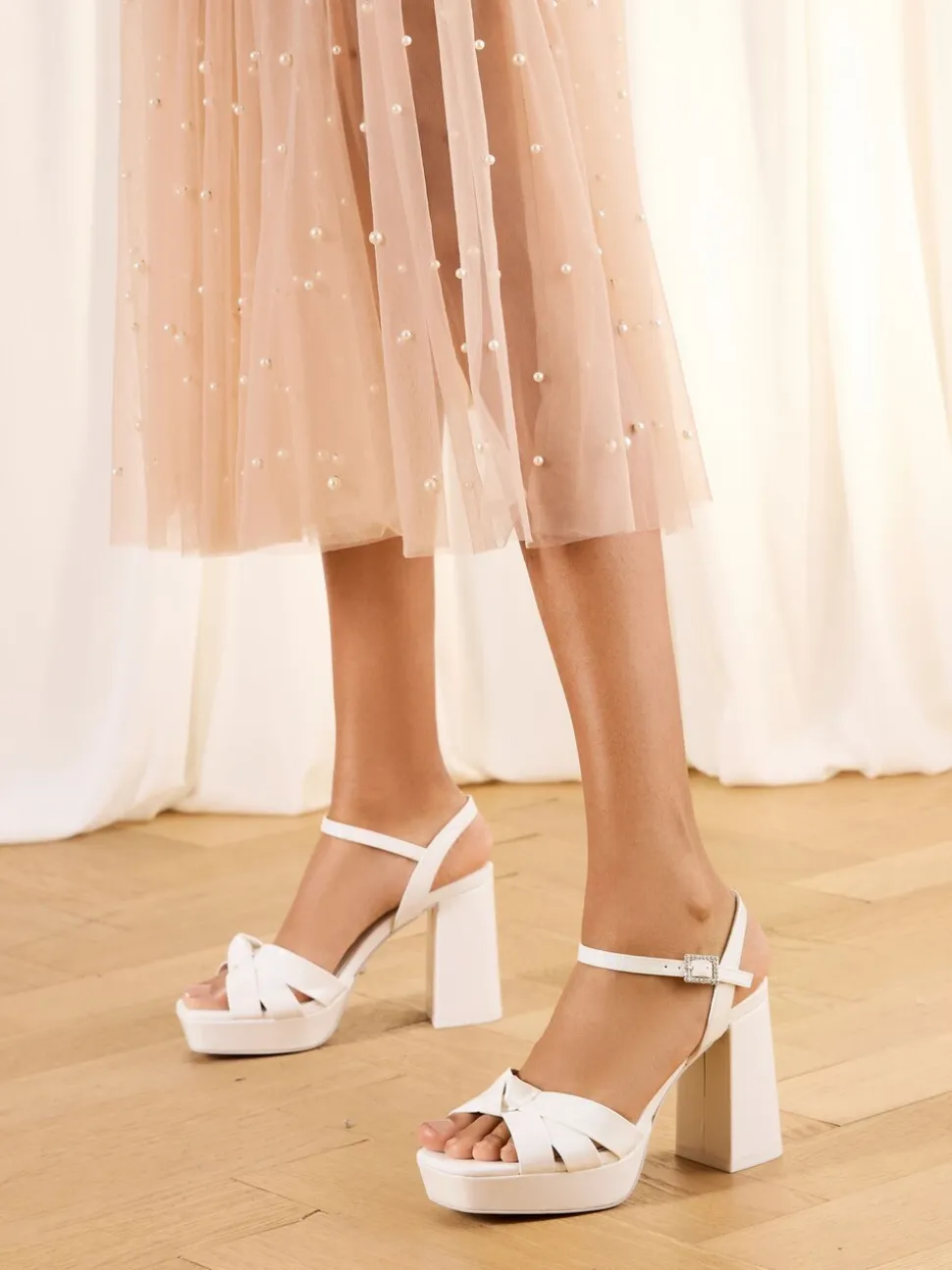 Lipsy White Standard Fit Knot Block Platform Bridal Mid Heel Wedding Sandals