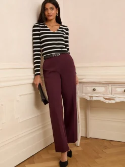 Love & Roses Black and Ivory Stripe Scallop V-Neck Long Sleeve Jersey Top