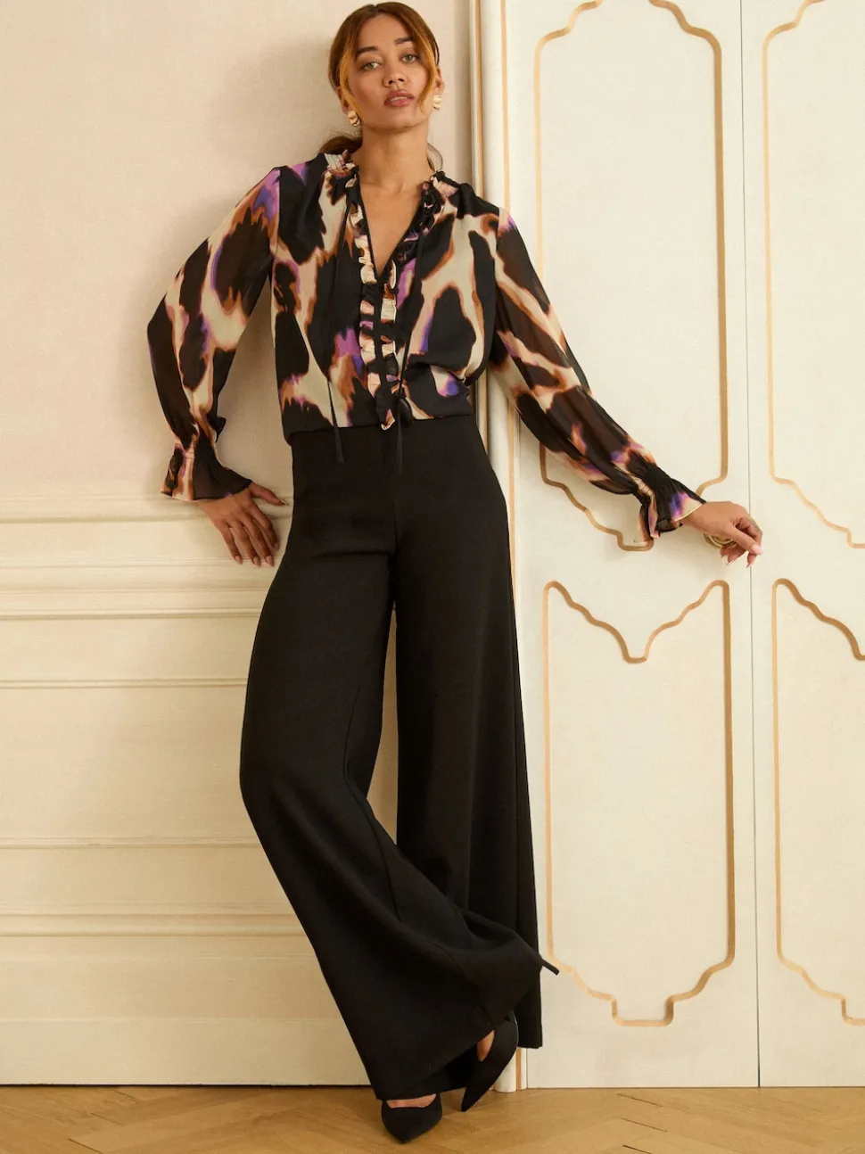 Love & Roses Black Animal Notch Neck Long Sleeve Blouse