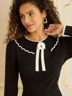 Love & Roses Black Bow Detail Knitted Mini Dress