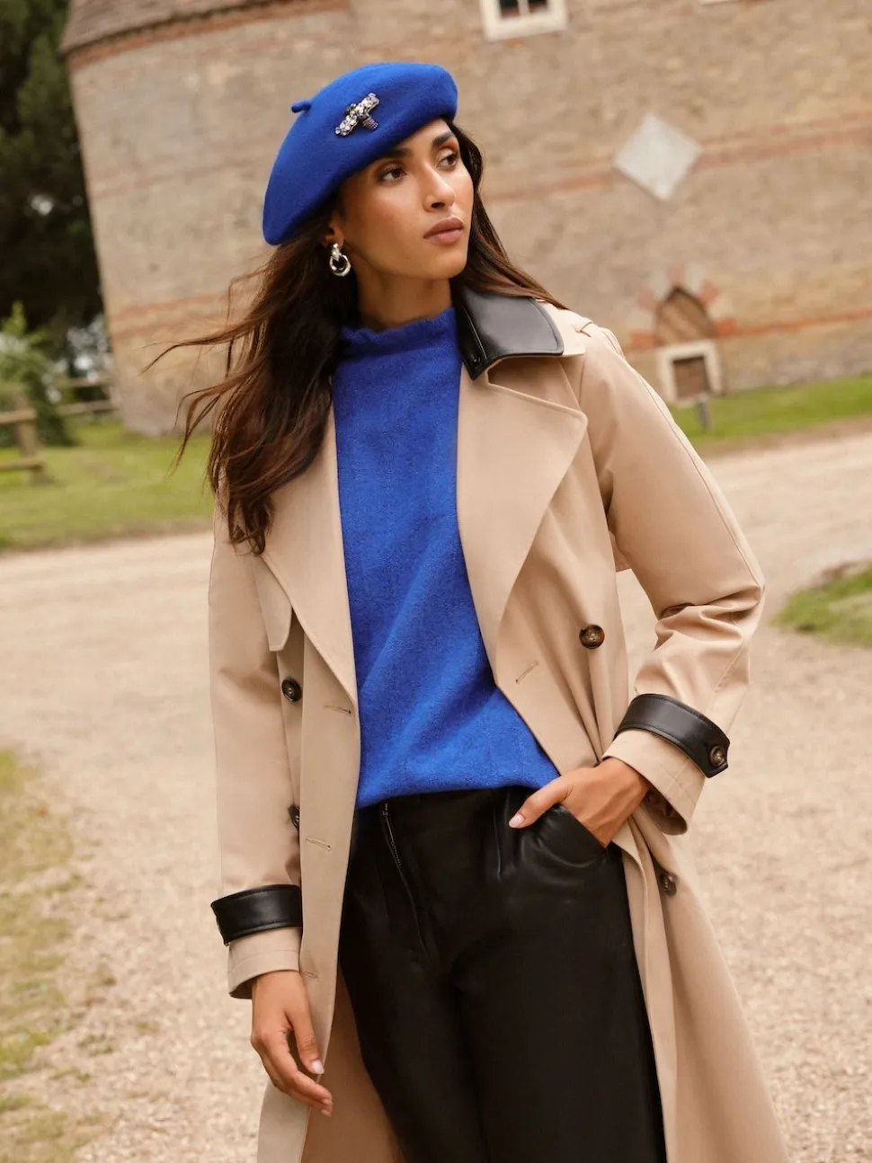Love & Roses Blue Embellished Beret Hat