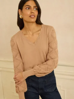 Love & Roses Camel Jumper