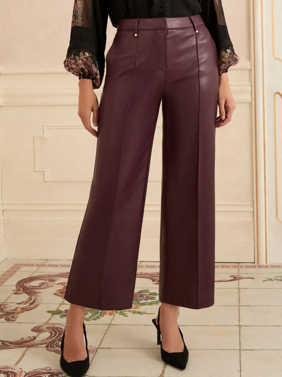 Love & Roses Cherry Red Faux Leather Wide Crop Skirt