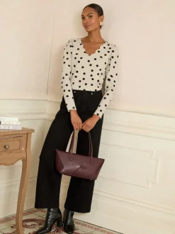 Love & Roses Ivory and Black Spot Print Scallop V-Neck Long Sleeve Jersey Top