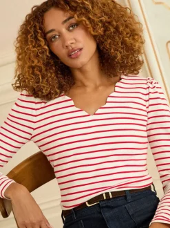 Love & Roses Ivory and Red Stripe Scallop V-Neck Long Sleeve Jersey Top