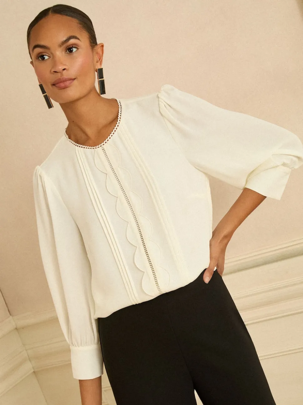 Love & Roses Ivory Petite 3/4 Sleeve Scallop Detail Blouse