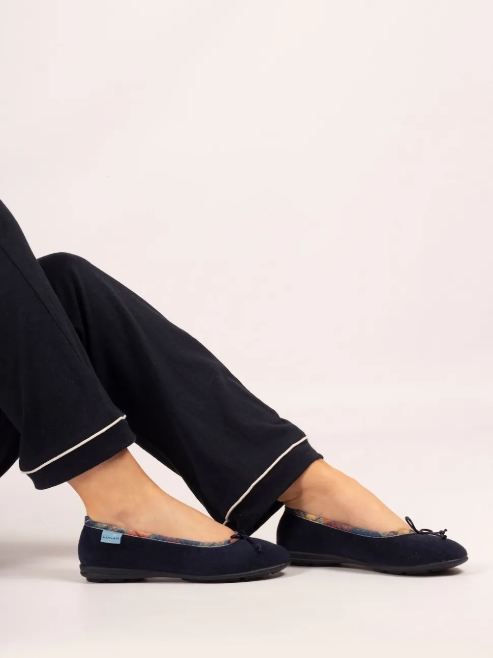 Lunar Blue Bow Tartan Trim Pump Slippers