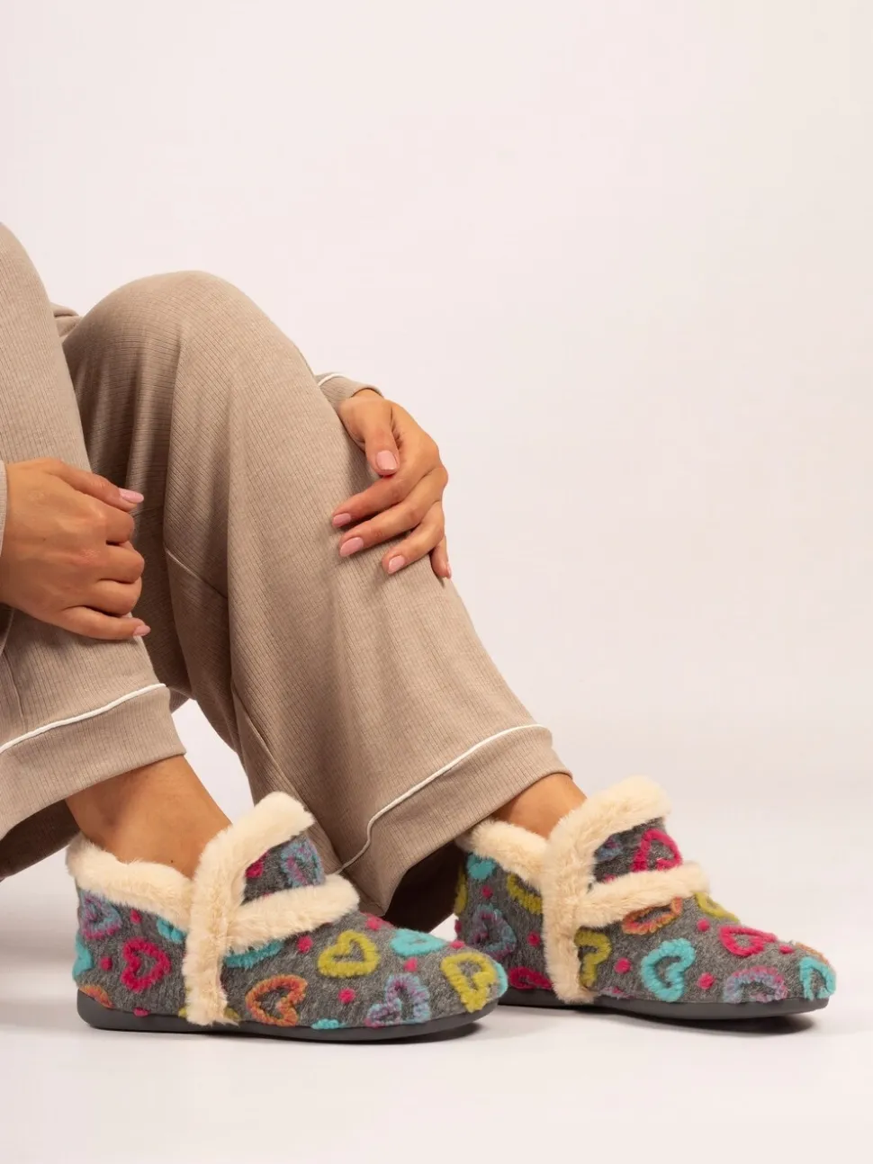 Lunar Grey Angel Heart Detail Bootie Slippers