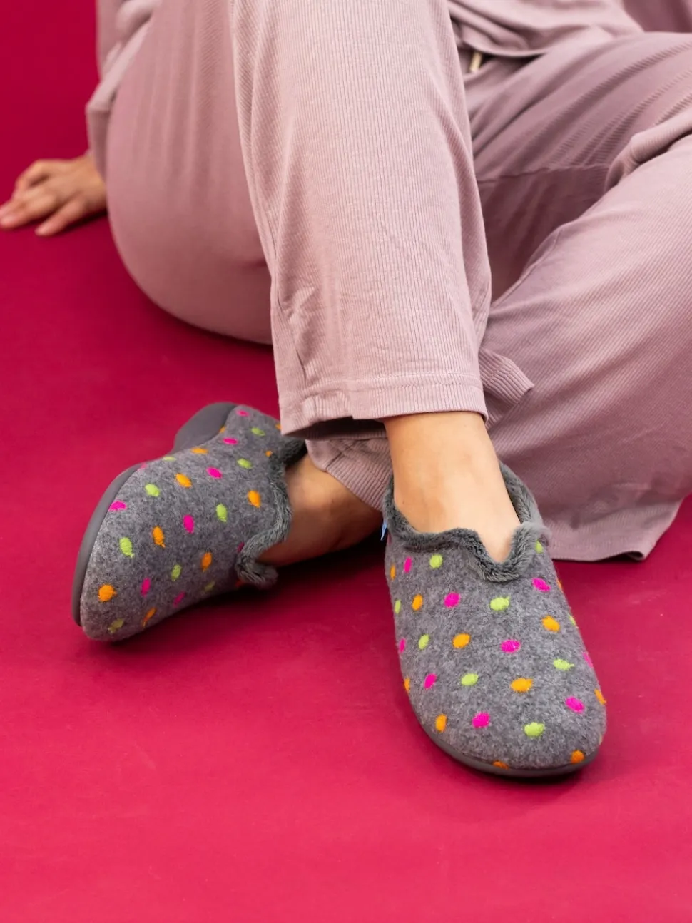 Lunar Grey Full Slippers
