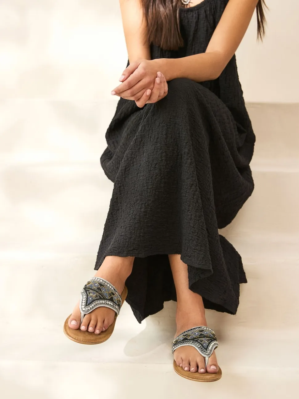 Metallic Standard/Wide Fit Chunky Beaded Toe Thong Sandals