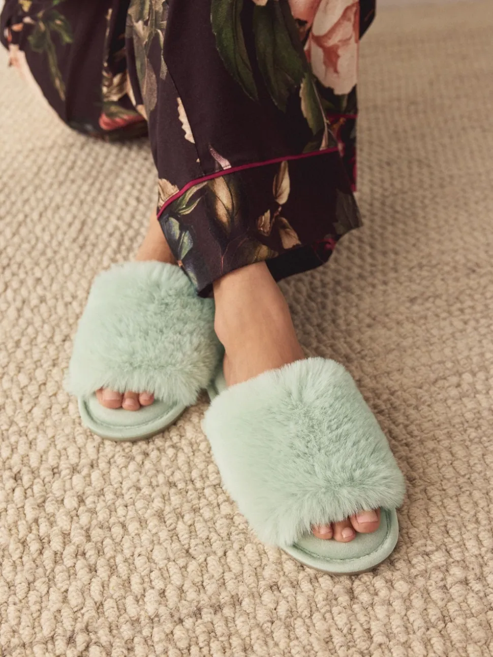 Mint Green Faux Fur Lined Slider Slippers