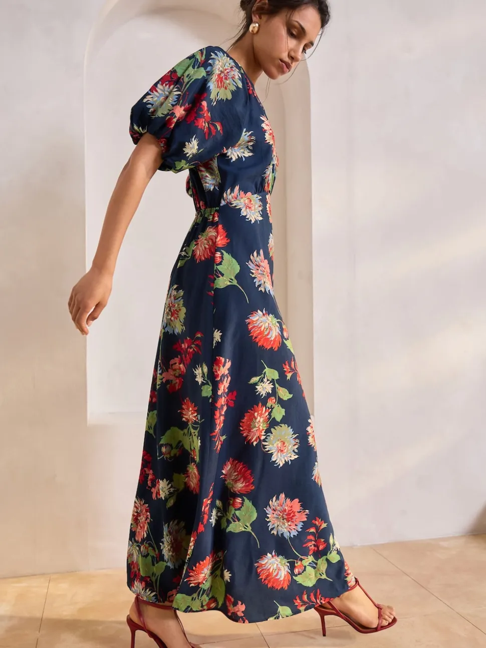 Navy Blue Floral Print Puff Sleeve Midi Dress