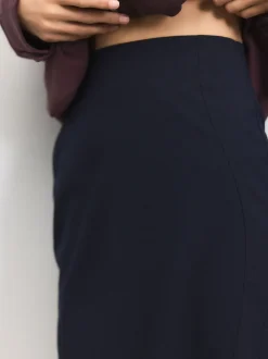 Navy Blue Tailored Pencil Skirt With Wool