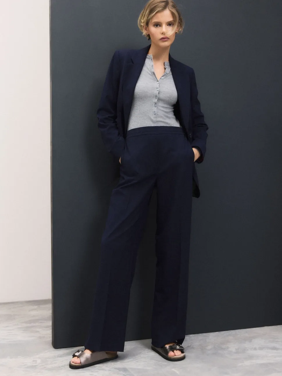 Navy Blue Tailored Wide Leg Trousers With Wool