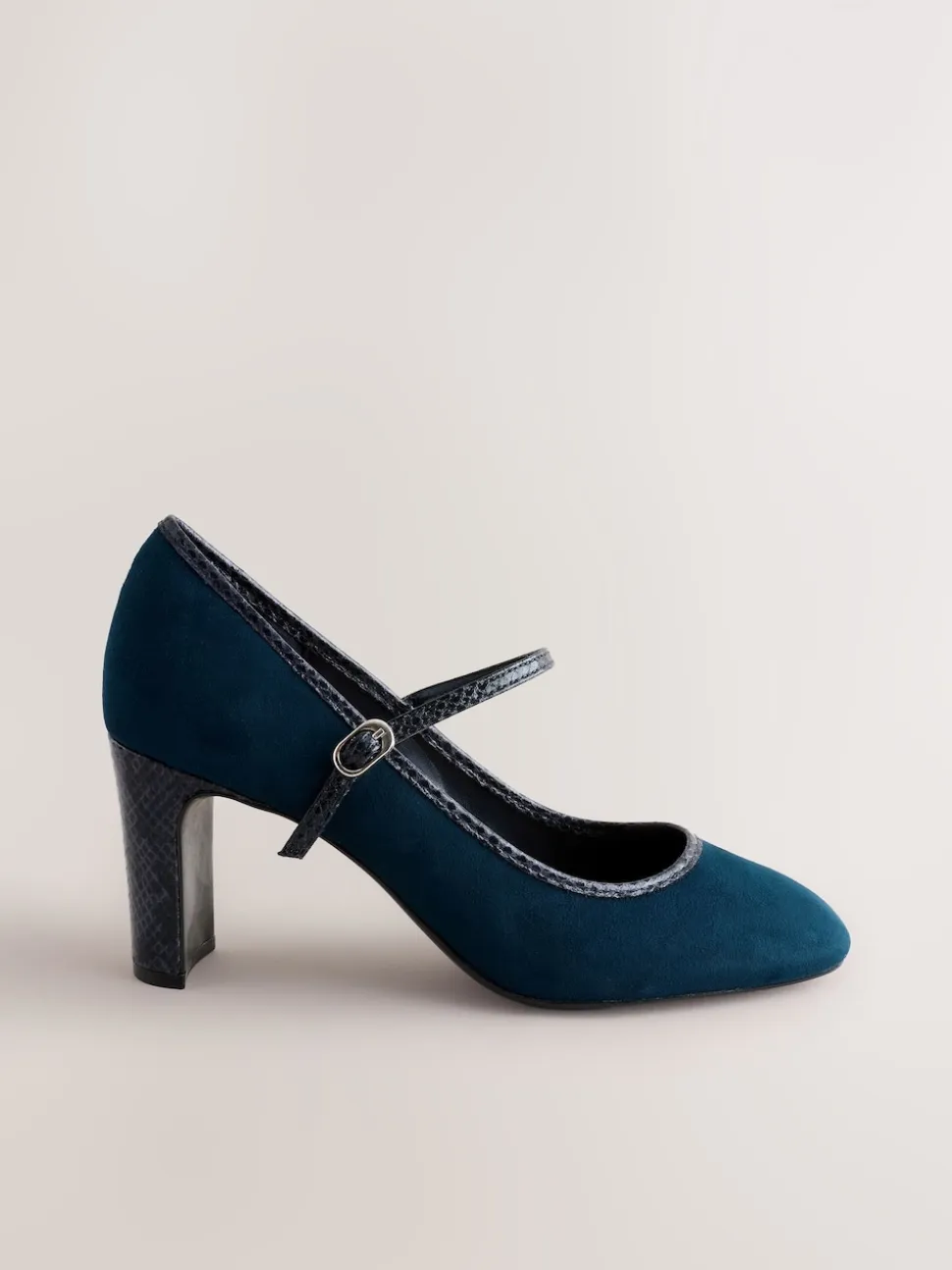 Navy Standard Fit Round Toe Mary Jane Block Court Shoes