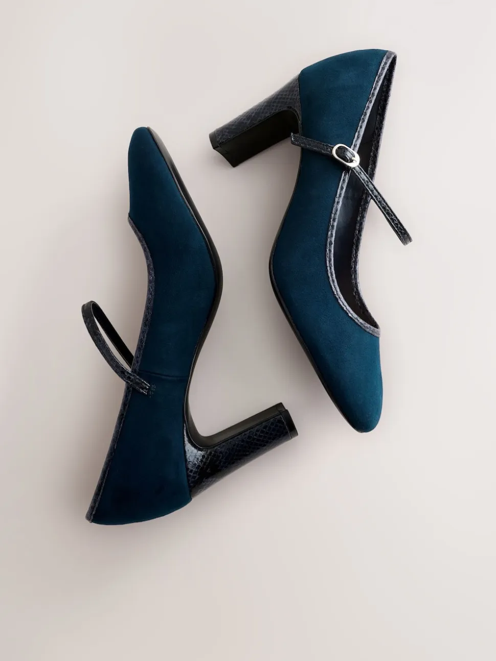 Navy Standard Fit Round Toe Mary Jane Block Court Shoes