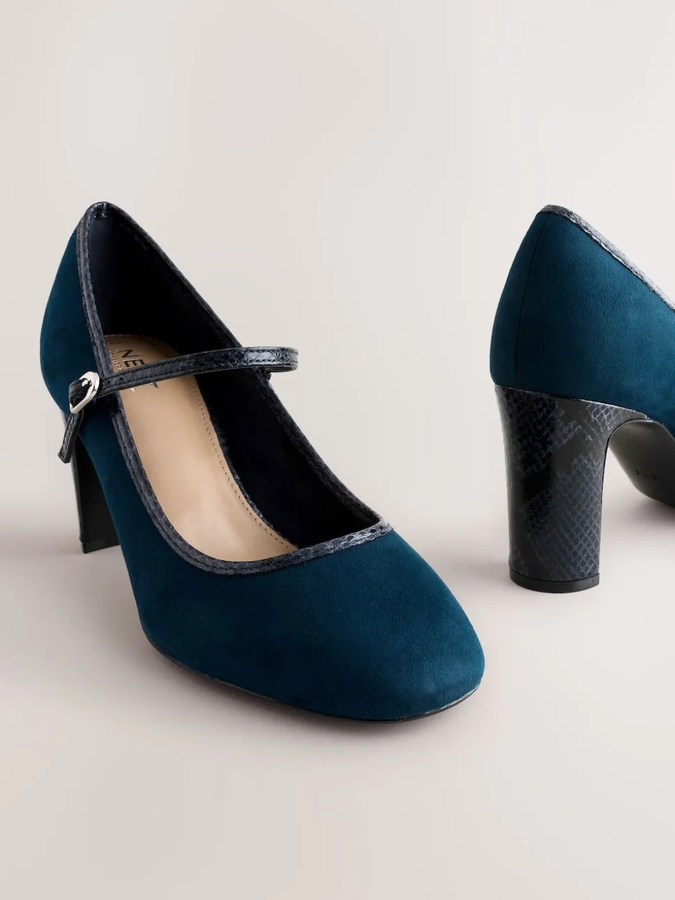 Navy Standard Fit Round Toe Mary Jane Block Court Shoes