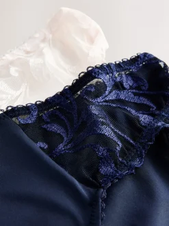 Navy/Cream Embroidered Knickers 2 Pack
