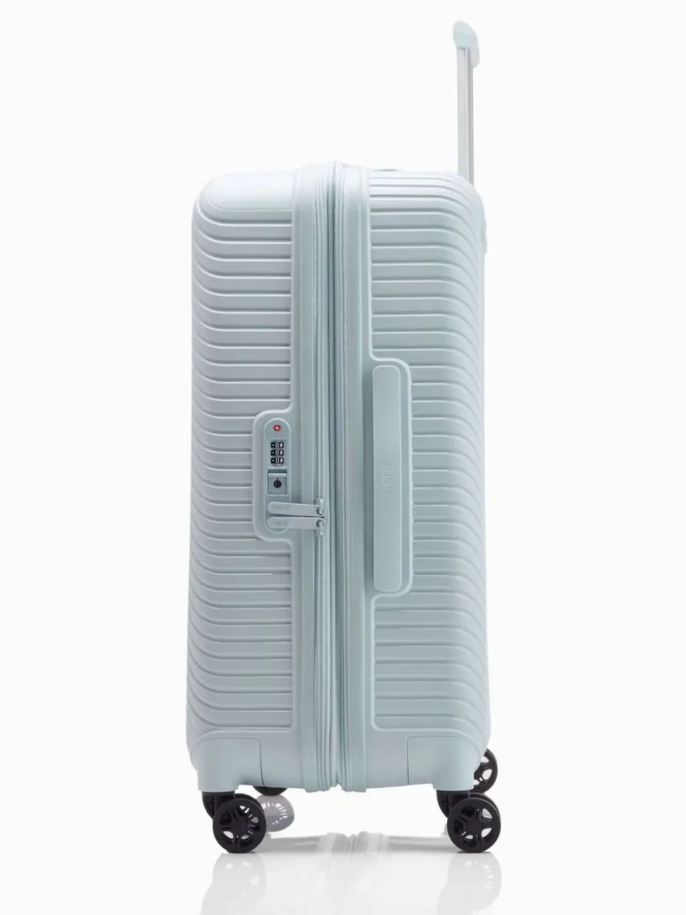 Nere Blue BONDI 66CM Medium Suitcase