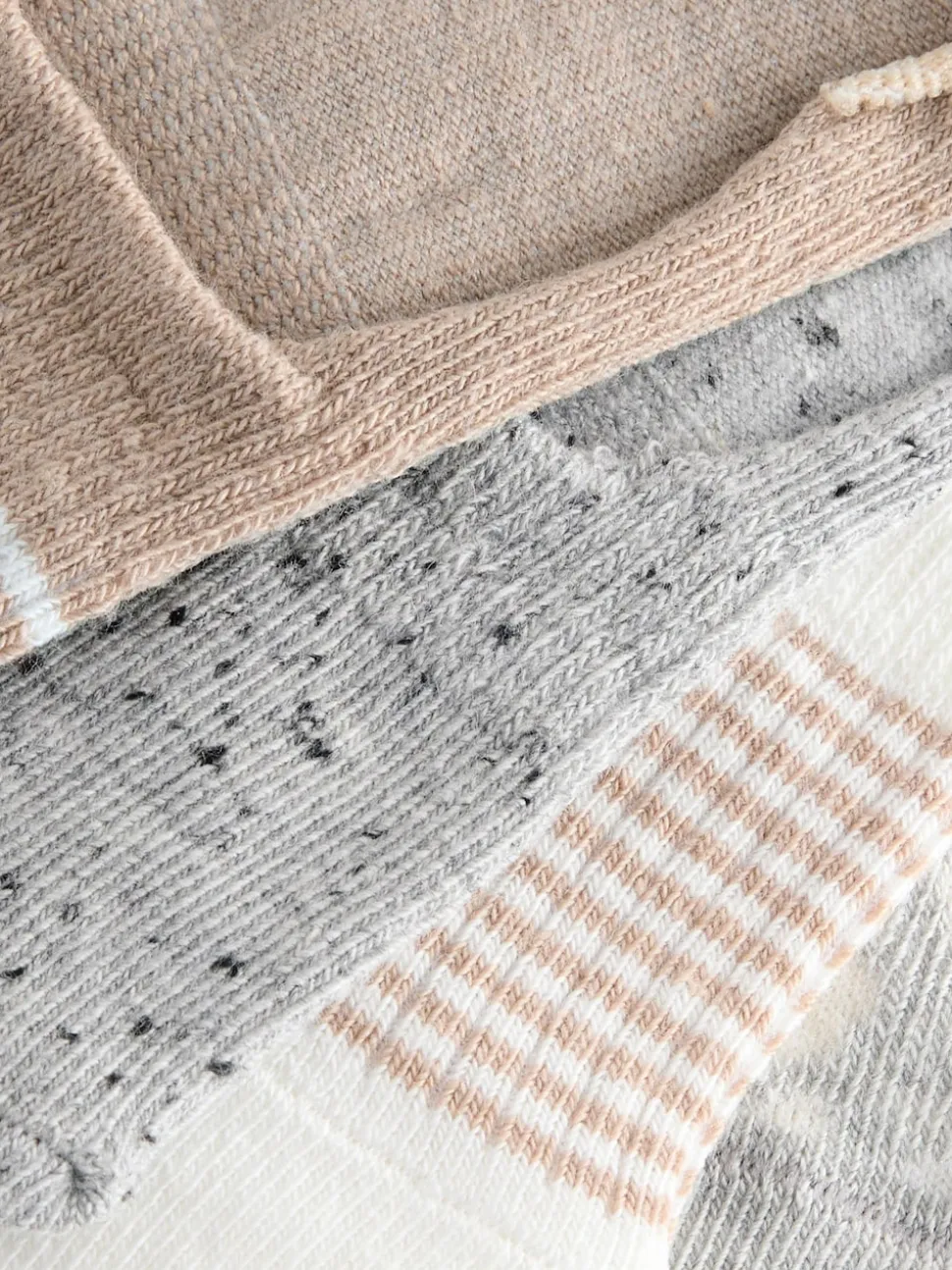 Neutral/Grey Animal and Stripe Invisible Trainer Socks 4 Pack