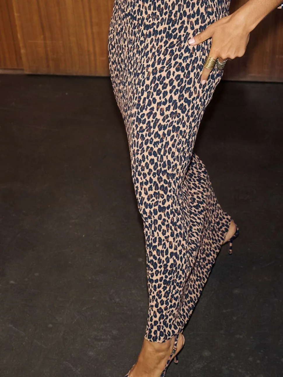 Never Fully Dressed Brown Lucia Leopard Tilly Petite Dress