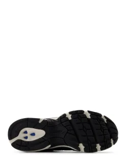 New Balance Black/White Womens 530 Trainers