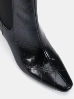 Novo Black Wide Fit Kennedy Curved Mid Heel Chelsea Ankle Boots