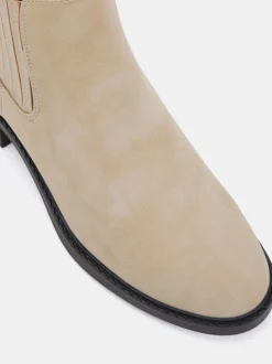 Novo Cream Dove Wide Fit Darlina Flat Chelsea Ankle Boots