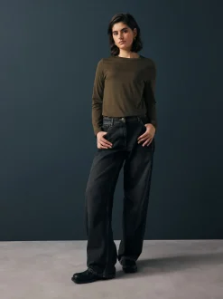 Olive Green Long Sleeve Crew Neck T-Shirt