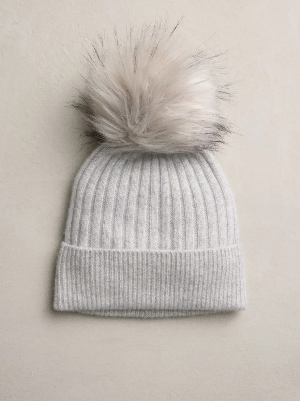 Pale Grey N. Premium 100% Cashmere Knitted Pom Hat