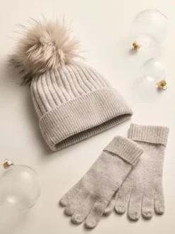 Pale Grey N. Premium 100% Cashmere Knitted Pom Hat