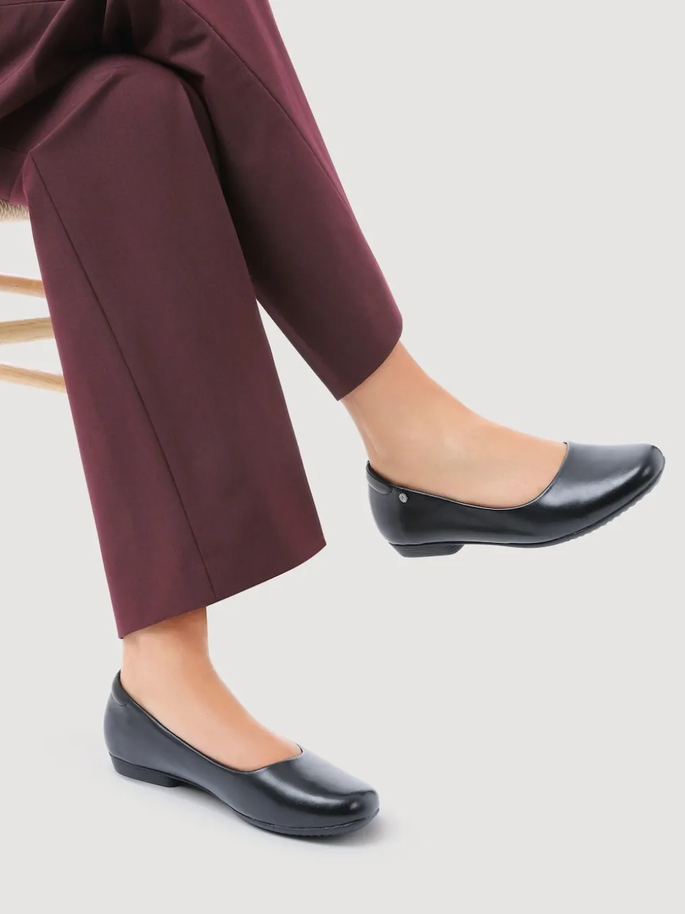Pavers Black Pavers Pointed Toe Ballet Black Flats