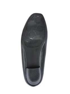 Pavers Black Smart Cushioned Court Shoes