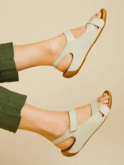 Pavers Cream Ladies Touch Fasten Sandals